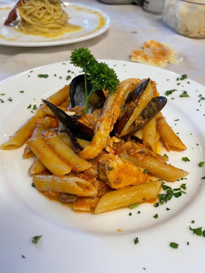 Hotel Ristorante Da Franco Seefeld  Buitenkant foto