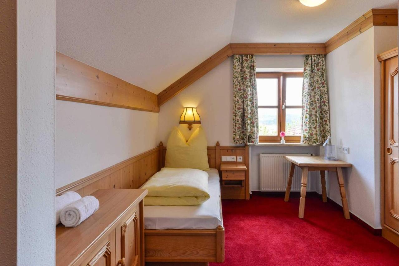 Hotel Ristorante Da Franco Seefeld  Buitenkant foto